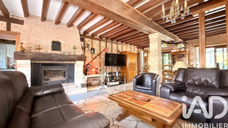  Maison à vendre 15 + pièces 325 m²