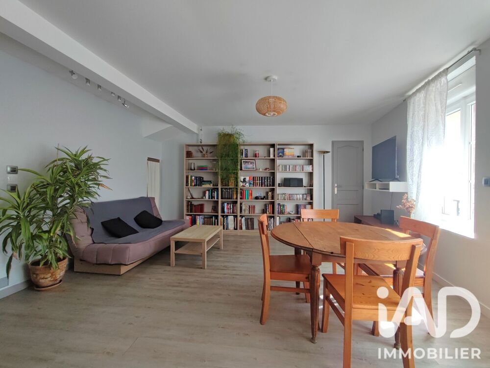 Vente Maison Vente Maison de village 5 pièces Chars