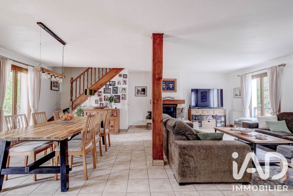 Vente Maison Vente Maison/villa 5 pièces Crécy-la-chapelle