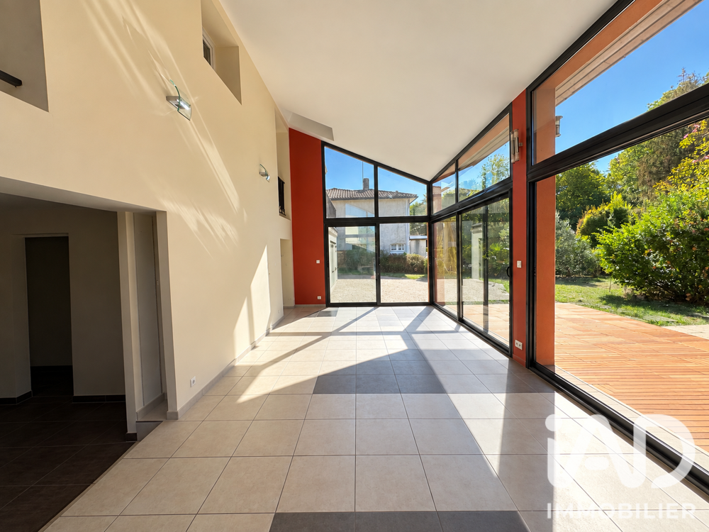 Vente Maison Vente Maison/villa 6 pièces Boutiers-saint-trojan