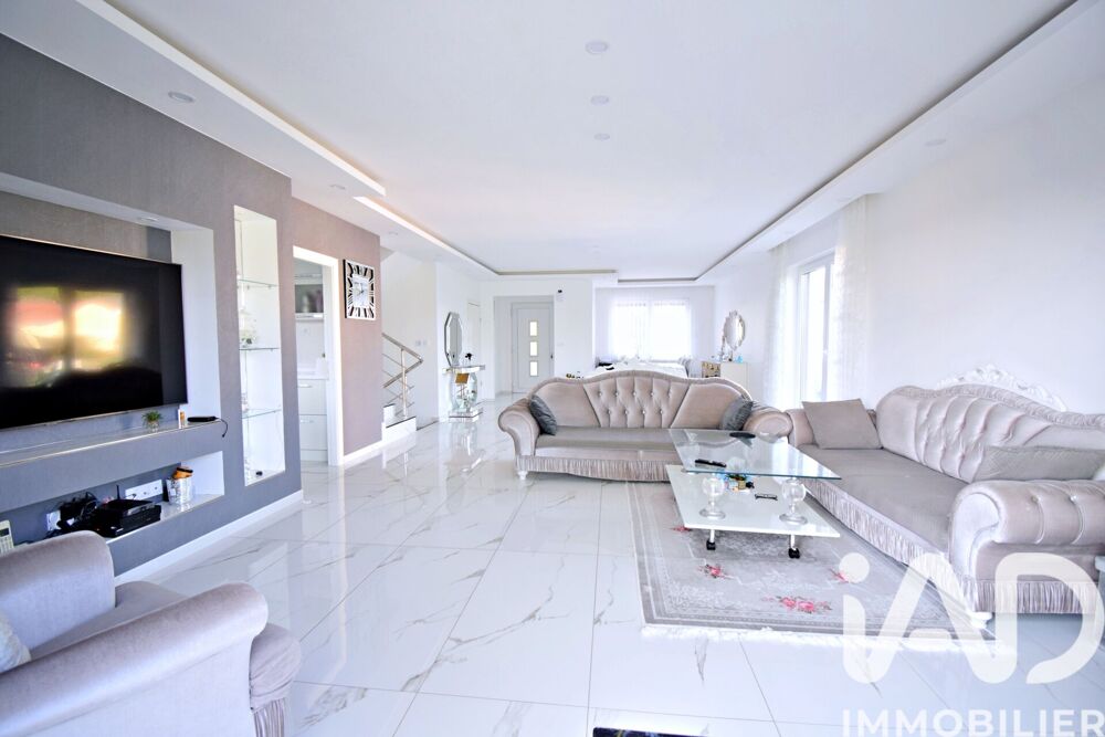 Vente Maison Vente Maison/villa 8 pièces Hayange