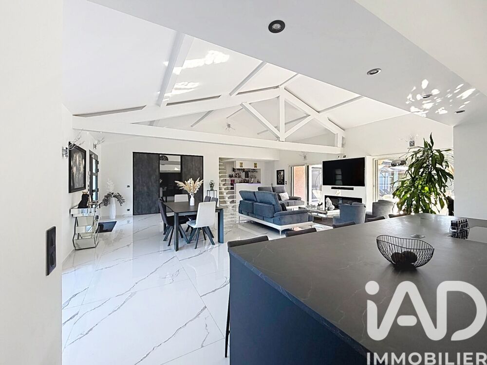 à vendre  Maison Feurs (42110)