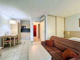  Appartement à louer 1 pièce 32 m²
