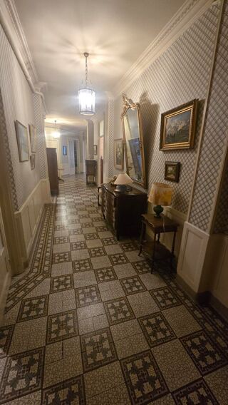  Appartement  vendre 8 pices 230 m