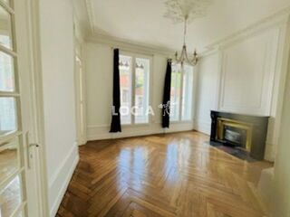  Appartement à louer 3 pièces 85 m²
