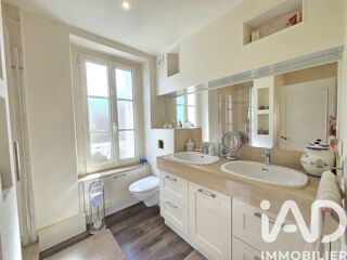  Maison � vendre 9 pi�ces 211 m�