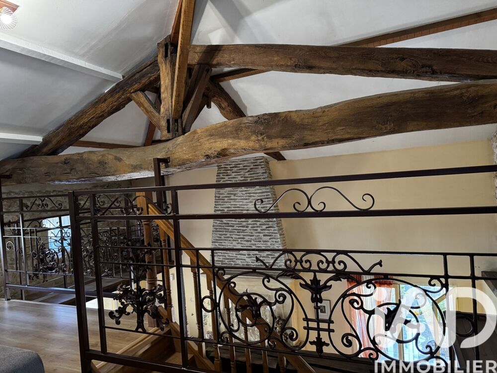 Vente Maison Vente Maison de campagne 7 pièces Saint-bonnet-sur-gironde
