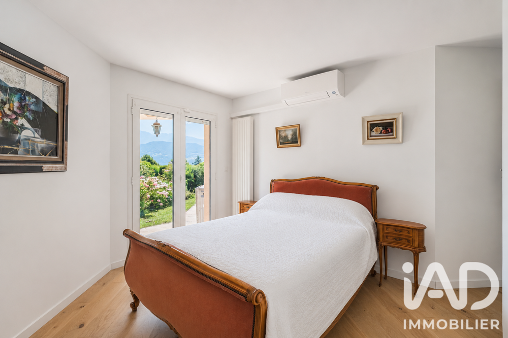 à vendre  Maison Meylan (38240)