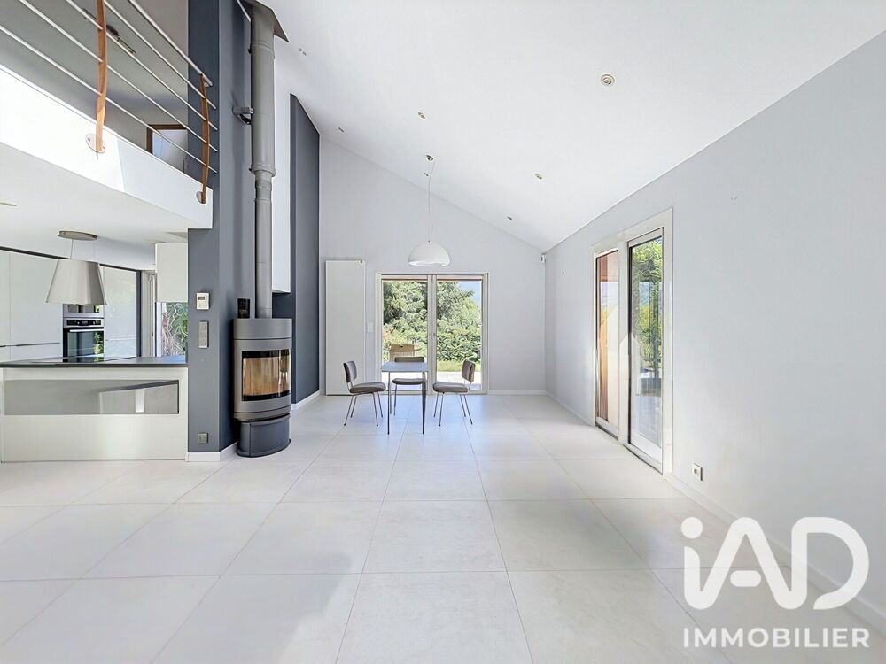 Vente Maison Vente Maison/villa 5 pièces Saint-nazaire-les-eymes