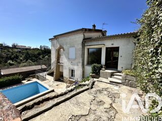  Maison à vendre 8 pièces 205 m²
