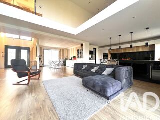  Maison à vendre 10 pièces 260 m²
