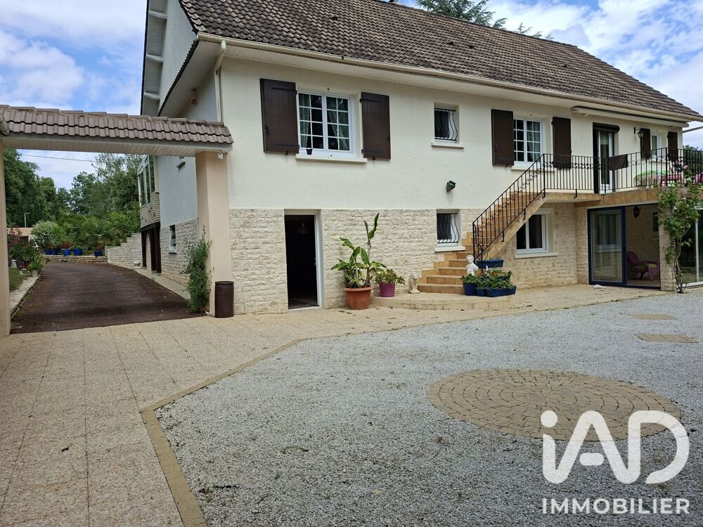 Vente Maison Vente Maison traditionnelle 9 pièces Vouneuil-sous-biard