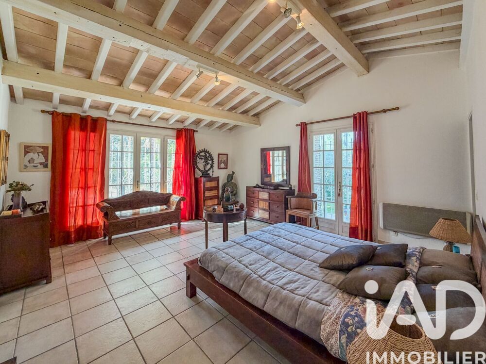 à vendre  Maison Roquebrune-sur-Argens (83520)