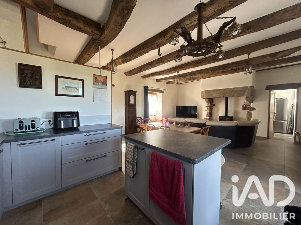 Vente Maison Vente Maison/villa 9 pièces Ruca