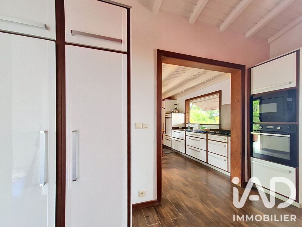 à vendre  Maison Sainte-Rose (97115)