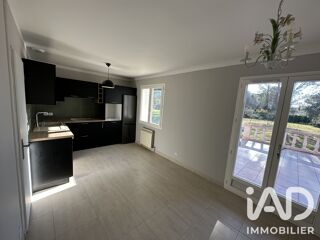  Maison à louer 4 pièces 121 m²