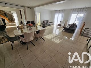  Maison à vendre 10 pièces 210 m²