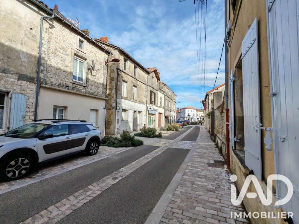 Vente Maison Vente Maison de ville 4 pièces Sauzé-vaussais