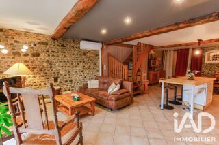  Maison à louer 7 pièces 173 m²