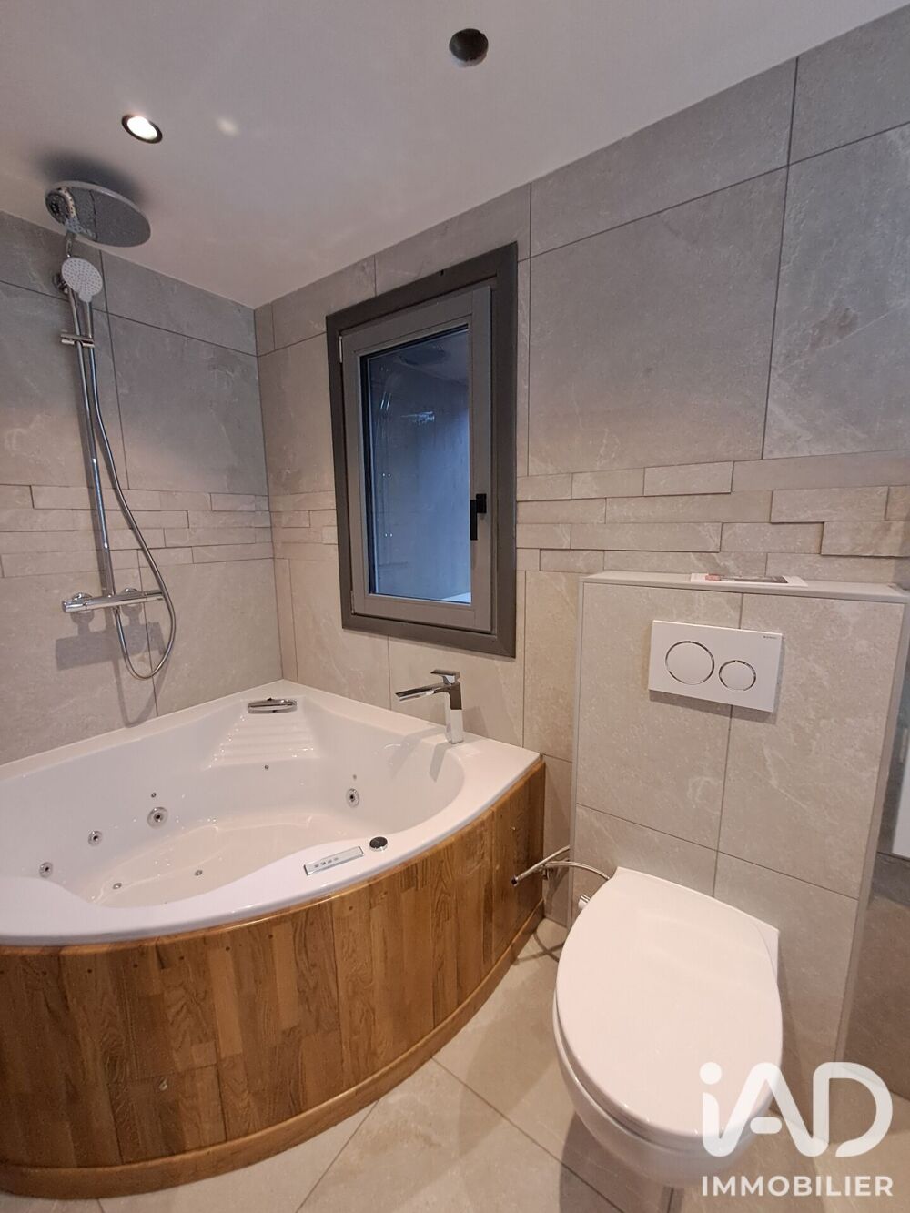 à vendre  Appartement Bozel (73350)