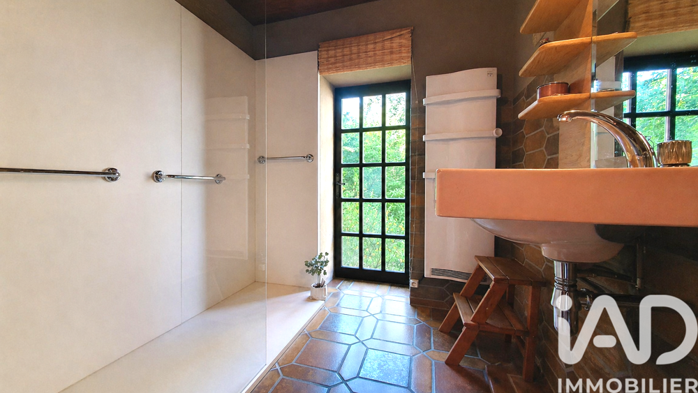 à vendre  Maison Orcines (63870)