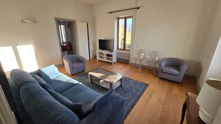  Appartement à louer 3 pièces 76 m²