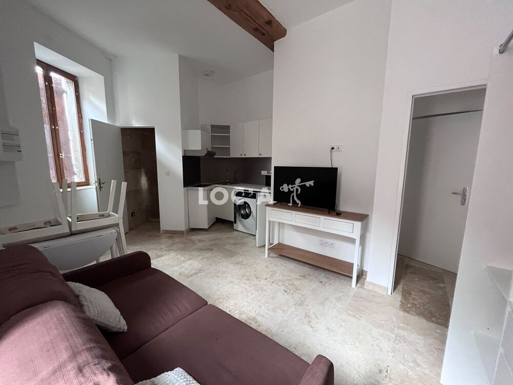 775€ cc / Mois A VISITER!! Appartement F1BIS entièremen....