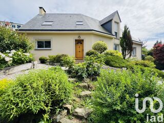  Maison � vendre 7 pi�ces 210 m�