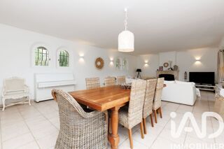  Maison à vendre 6 pièces 203 m²