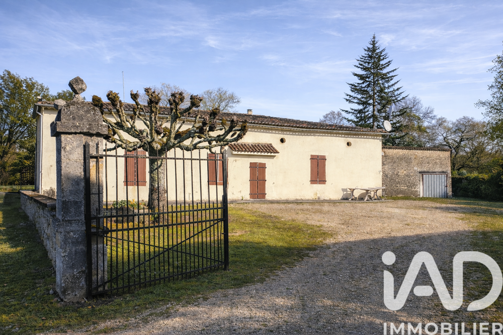 Maison 5 pièces 96 m² · à Montguyon · 96 m² · 96 000 €