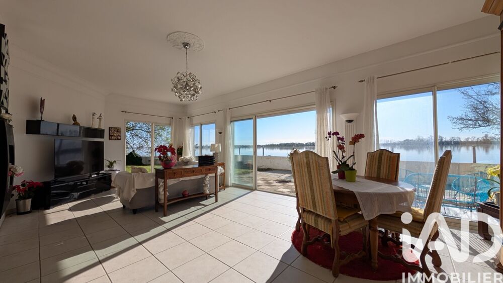 vente Maison - 4 pièce(s) - 132 m² Saint-Louis-de-Montferrand (33440)