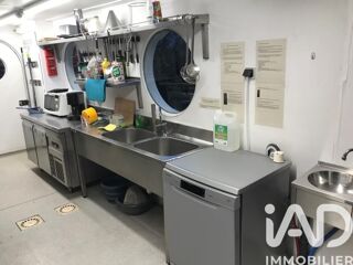  Immeuble à vendre 300 m²