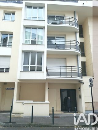  Appartement à louer 3 pièces 76 m²