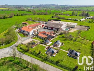  Maison à vendre 14 pièces 360 m²