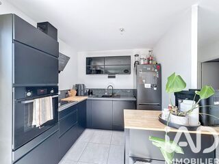  Appartement � vendre 4 pi�ces 83 m�