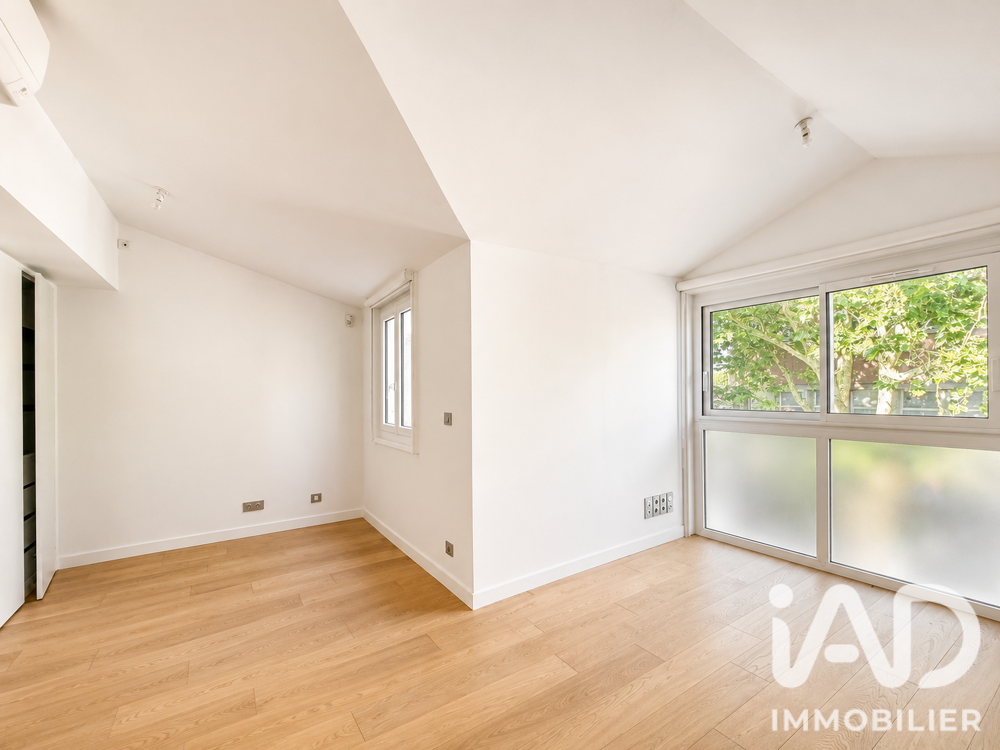 à vendre  Appartement La Rochelle (17000)