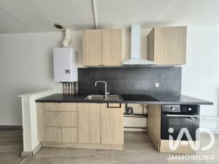  Appartement à louer 5 pièces 85 m²