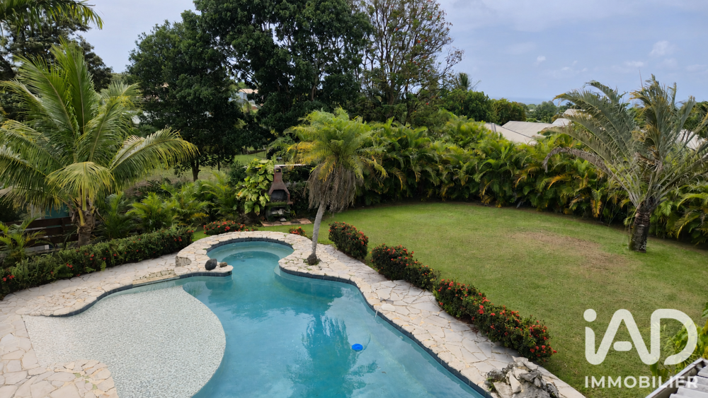 à vendre  Maison Sainte-Rose (97115)