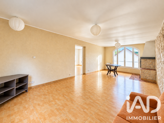  Appartement à louer 3 pièces 91 m²