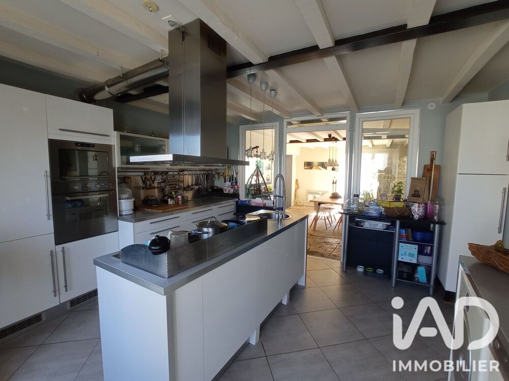 Vente Maison Vente Maison de village 6 pièces Saint-anthot