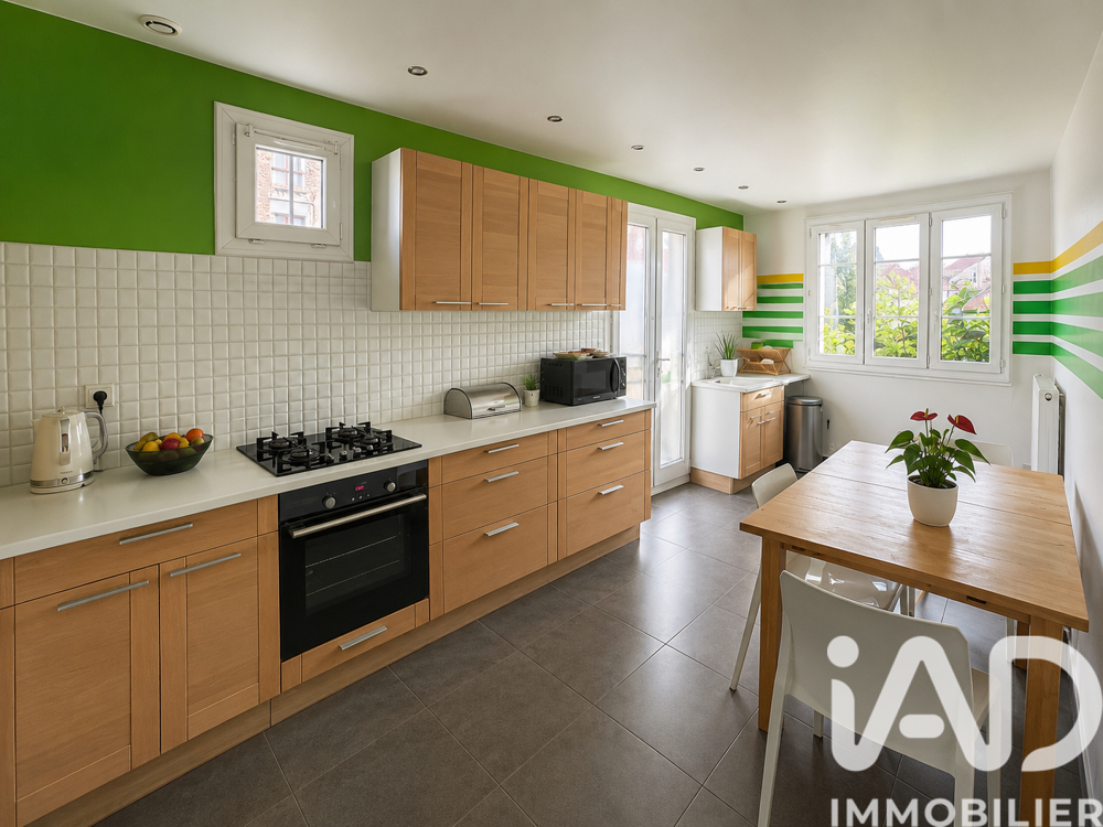 vente Maison - 5 pièce(s) - 174 m² Neuilly-Plaisance (93360)