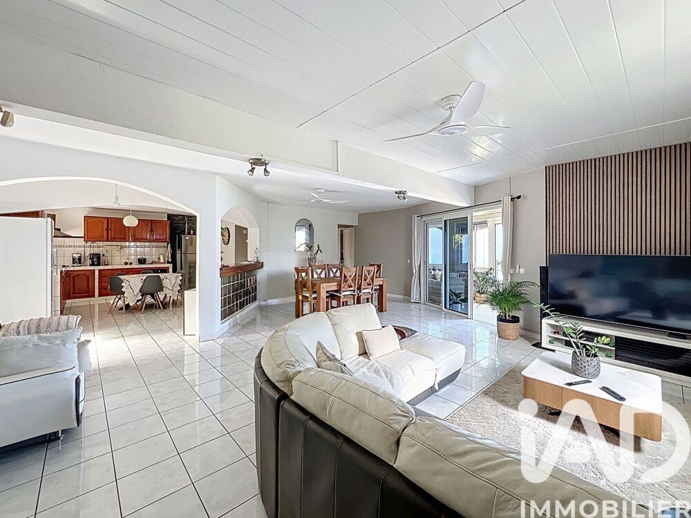 vente Maison - 5 pièce(s) - 240 m² Saint-Pierre (97410)