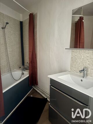  Appartement à louer 1 pièce 42 m²