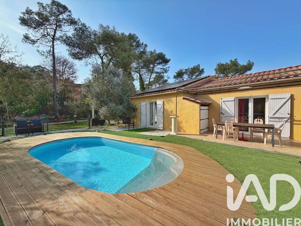 Vente Maison Vente Maison traditionnelle 7 pièces Rocbaron
