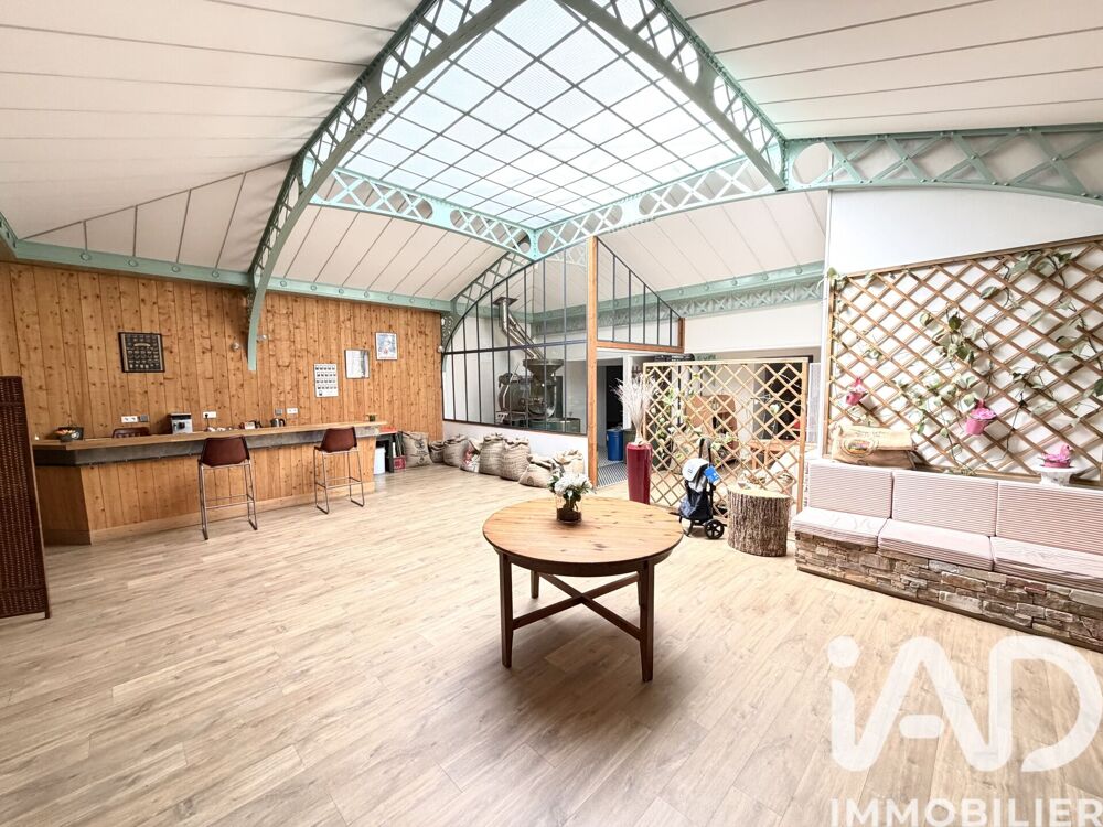   Vente Boutique/Local commercial 253 m&sup2; 