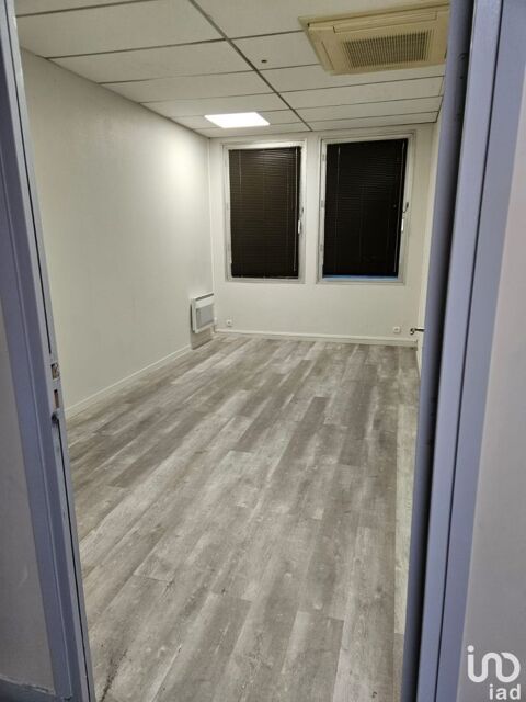   Location - 20 m² 