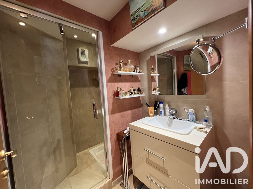 à vendre  Appartement Saint-Raphaël (83700)