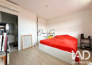  Appartement à louer 3 pièces 77 m²