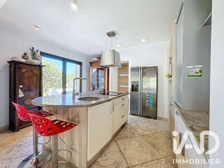  Maison à vendre 5 pièces 181 m²