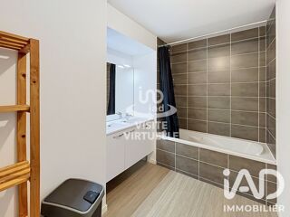  Appartement à louer 4 pièces 86 m²